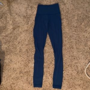 Blue leggings